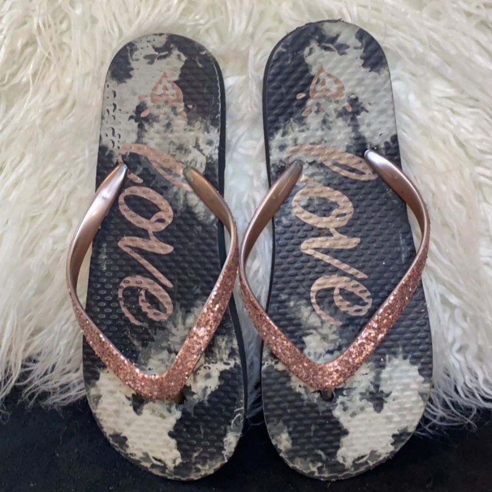 Justice black & pink sandals